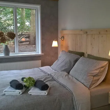 לינה וארוחת בוקר Chalet La Hortensia *